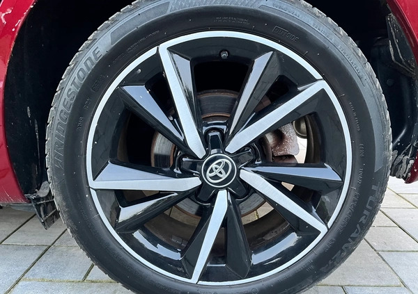 Toyota Auris cena 65900 przebieg: 53000, rok produkcji 2017 z Turek małe 781